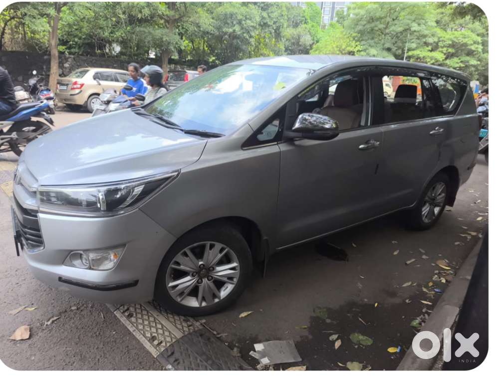 Toyota Innova Crysta 2018