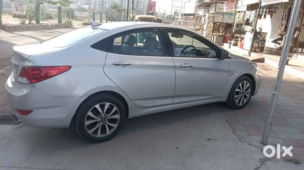 Hyundai Fluidic Verna 2015 Diesel 82000 Km Driven