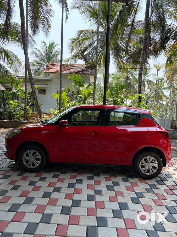 Maruti Suzuki New-gen Swift 2022 Petrol 12010 Km Driven