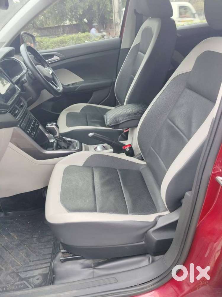 Volkswagen Taigun 1.0 Tsi Topline, 2023, Petrol