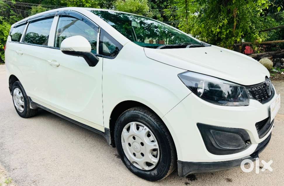 Mahindra Marazzo M2, 2020, Diesel