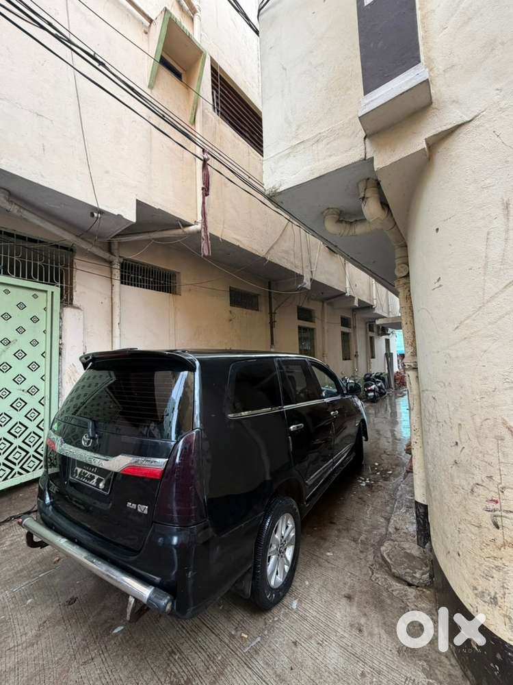 Toyota Innova Diesel 2015