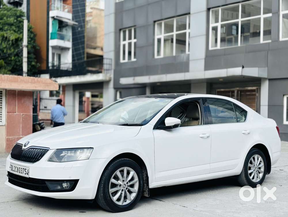 Skoda Octavia 2.0 Style Tsi At, 2015, Petrol