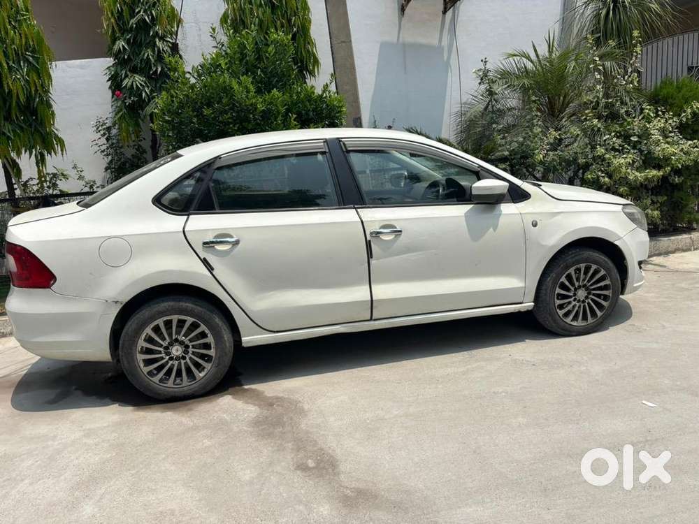 Skoda Rapid Tsi 2013 Diesel Well Maintained