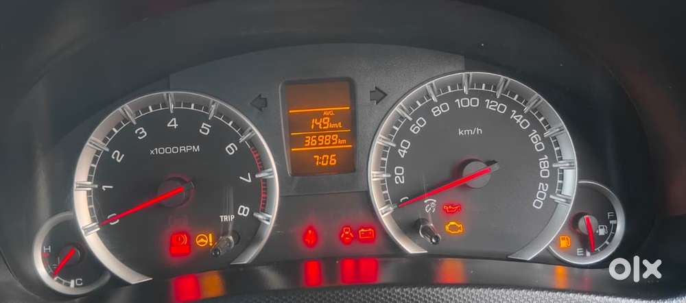 Maruti Suzuki Swift Vxi + Manual, 2016, Petrol