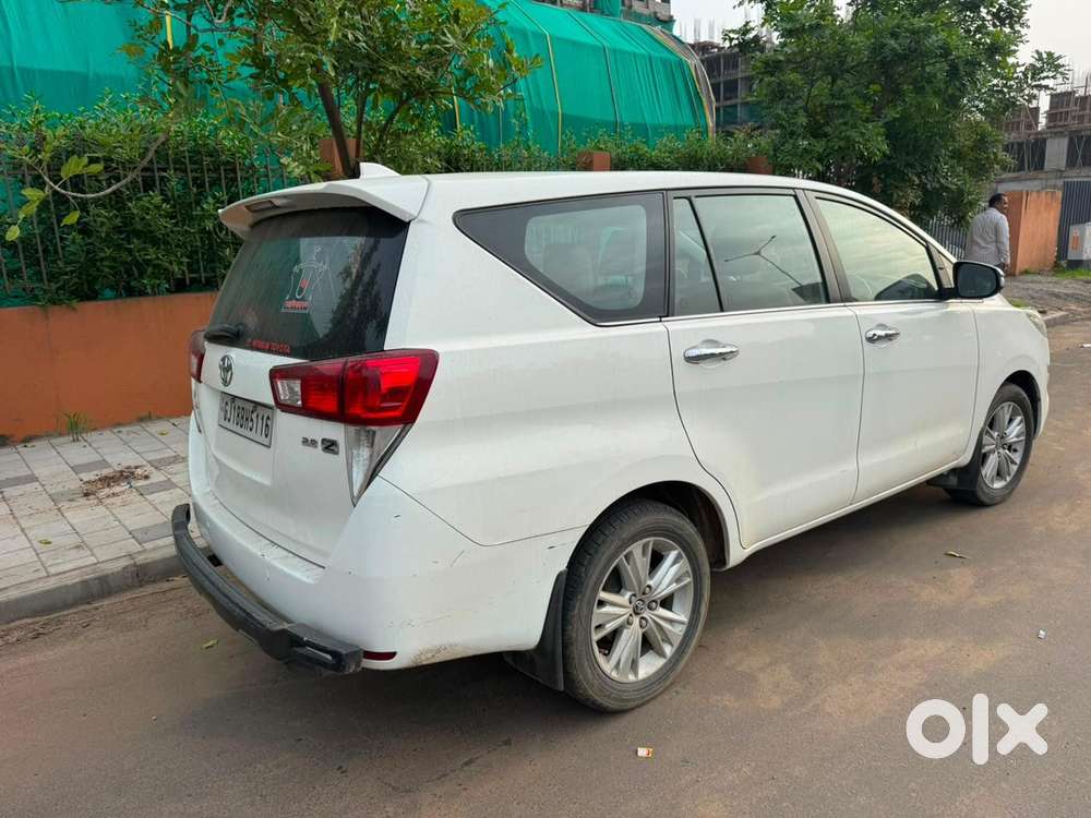 Toyota Innova Crysta 2018