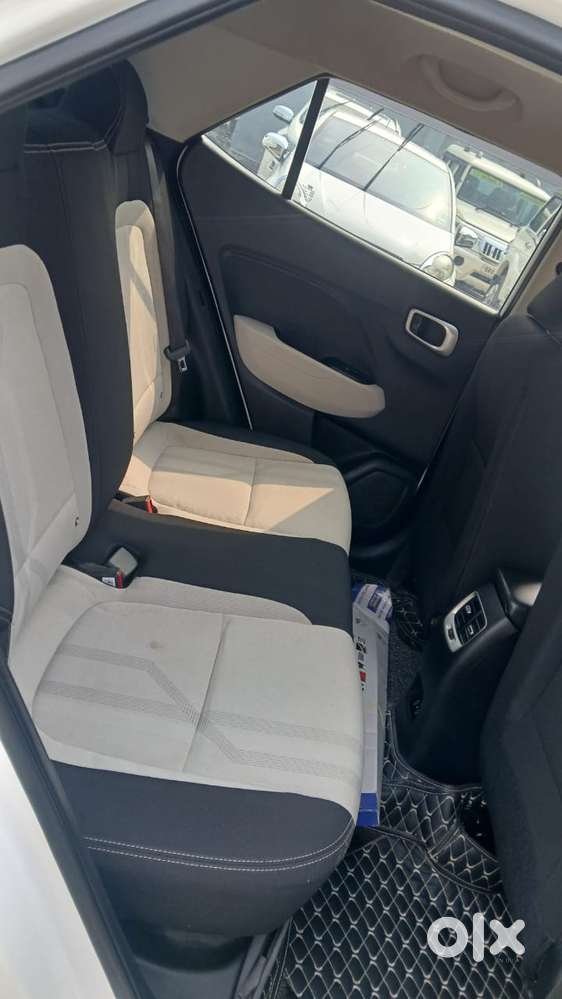 Hyundai Venue 1.0 S (o) Turbo Imt, 2022, Petrol