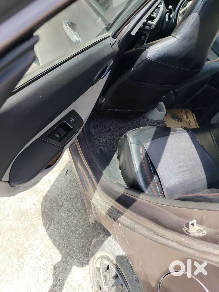 Tata Tiago 2017 Petrol