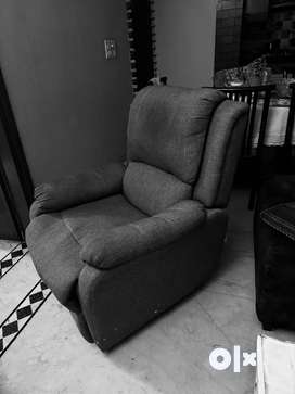 Airport chair olx sales