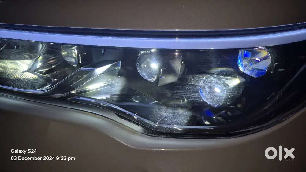 Toyota Innova Hycross 2023 Hybrid