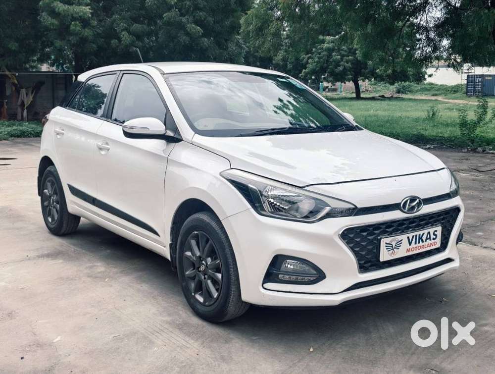 Hyundai Elite I20 1.2 Sportz Plus Vtvt Cvt, 2019, Petrol