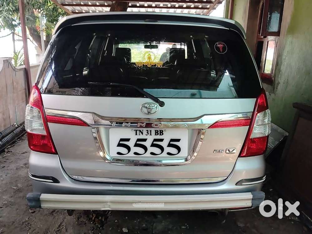 *toyota Innova 2015 – Well Maintained  Vip Registration Number