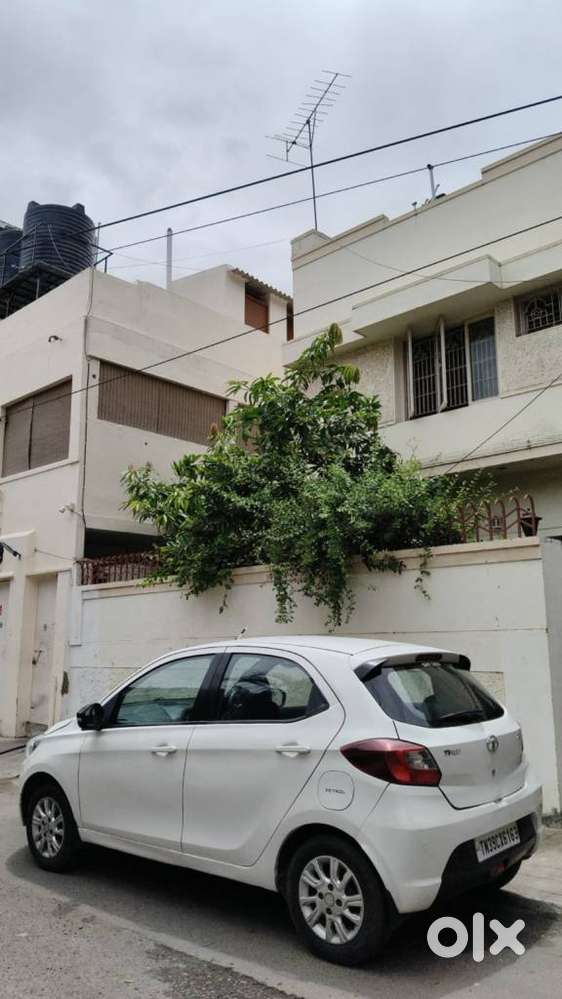 Tata Tiago 1.05 Revotorq Xz, 2018, Petrol