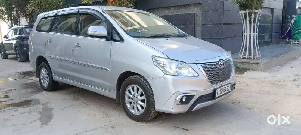 Toyota Innova 2013 Diesel Well Maintained