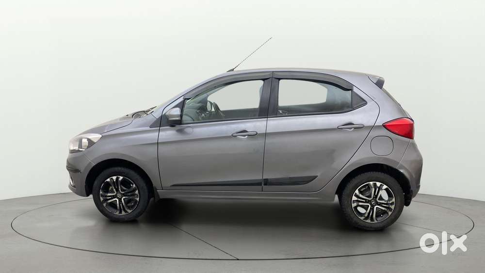 Tata Tiago 1.2 Revotron Xza, 2019, Petrol