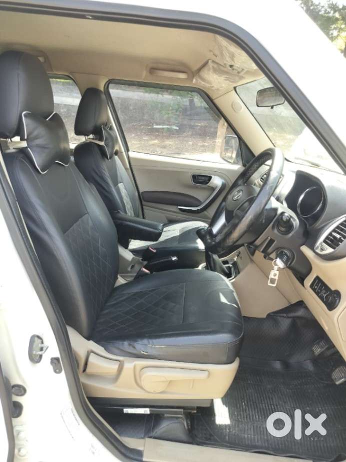 Mahindra Tuv 300 T10, 2019, Diesel