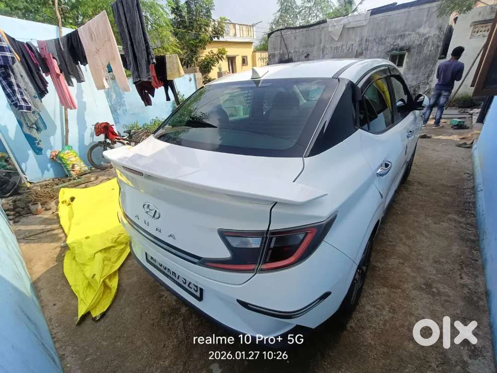 Hyundai Aura 2022 Dec 30 Top End Vehicle