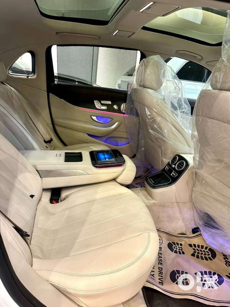 Mercedes-benz E-class 1.9 E220d Avantgarde, 2022, Diesel