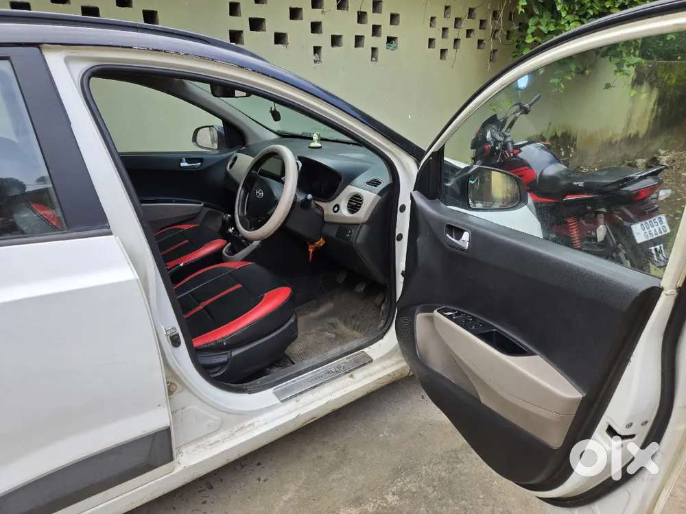 Hyundai Grand I10 Sportz 2015
