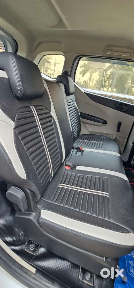 Renault Triber Others, 2023, Petrol