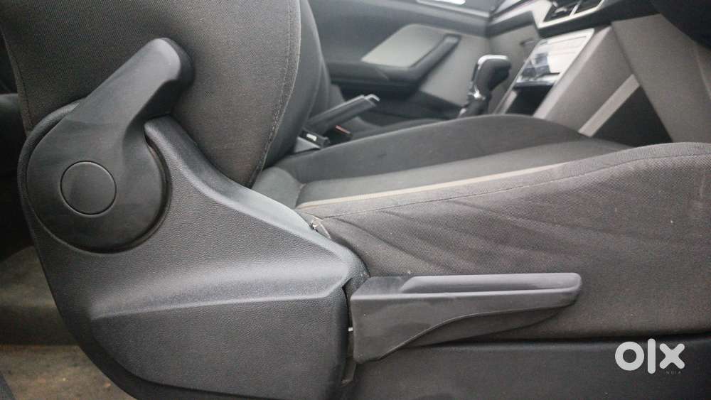 Skoda Kushaq 1.0 Ambition Classic Tsi At, 2021, Petrol