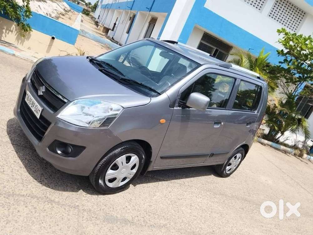 Maruti Suzuki Wagon R 1.0 Vxi Amt, 2017, Petrol