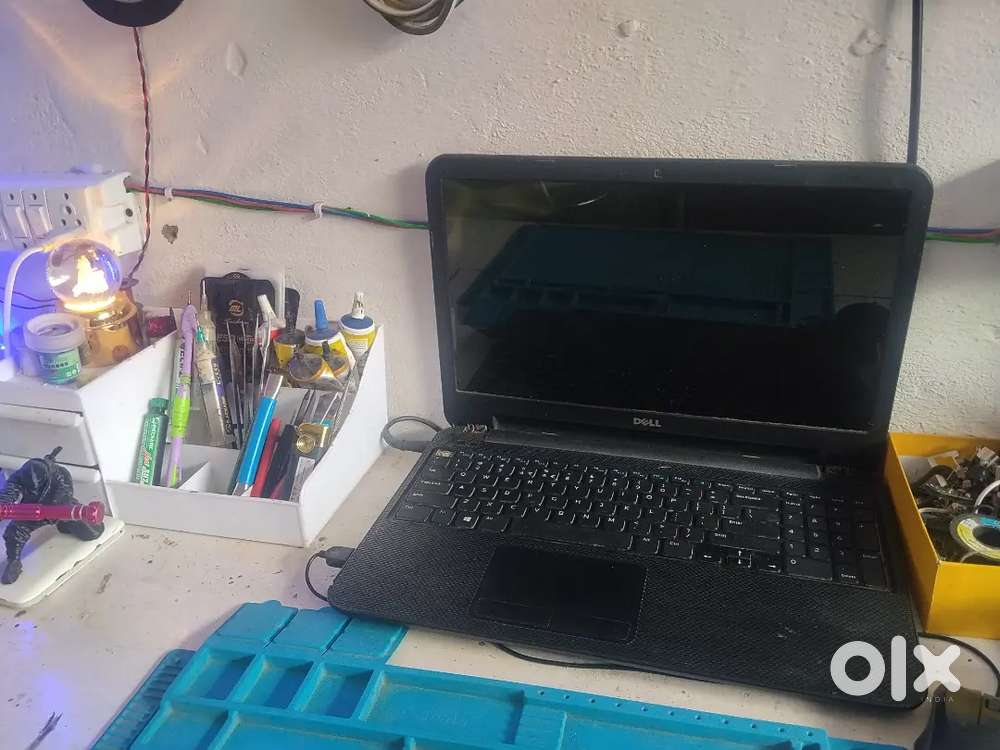512GB HHD +128GB  SSB   i3