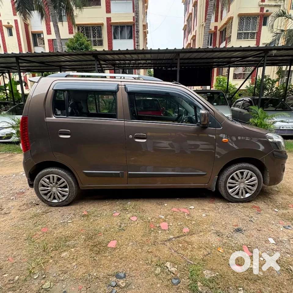 Maruti Suzuki Wagon R 1.0 Vxi, 2014, Petrol