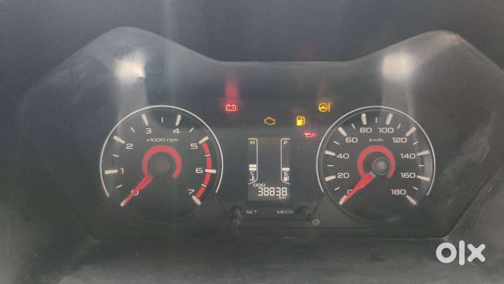 Mahindra Kuv 100 K6 G 5 Str, 2015, Diesel