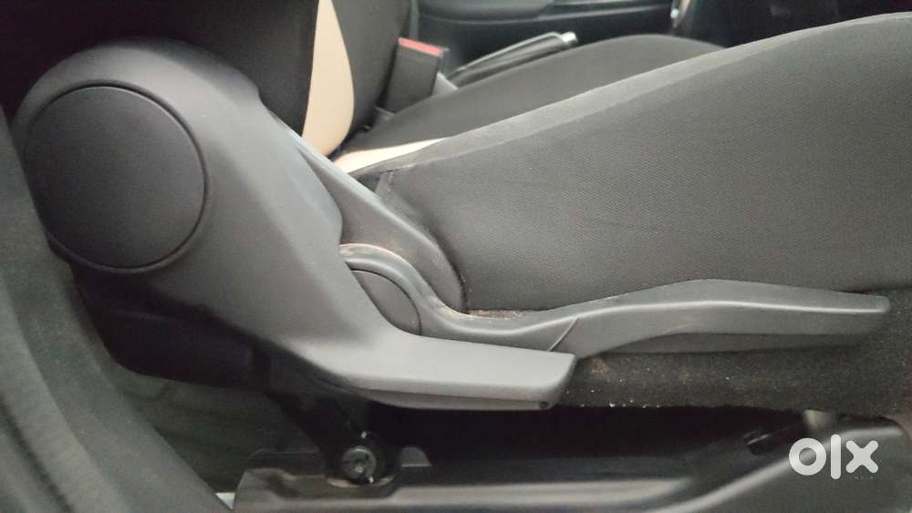 Toyota Glanza 1.2 V Amt, 2024, Petrol