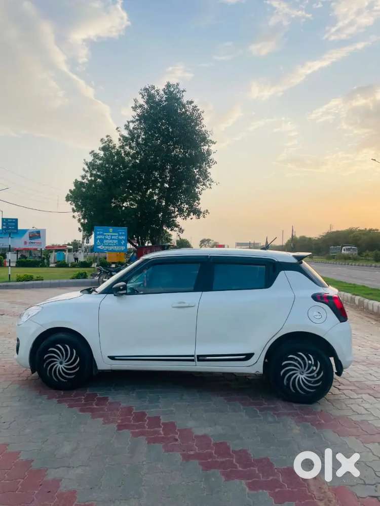 Maruti Swift Vxi 2023