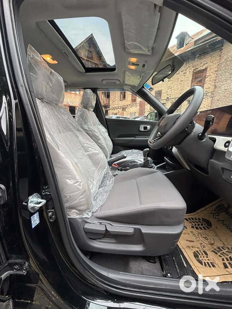 Hyundai Venue, 2025, Petrol