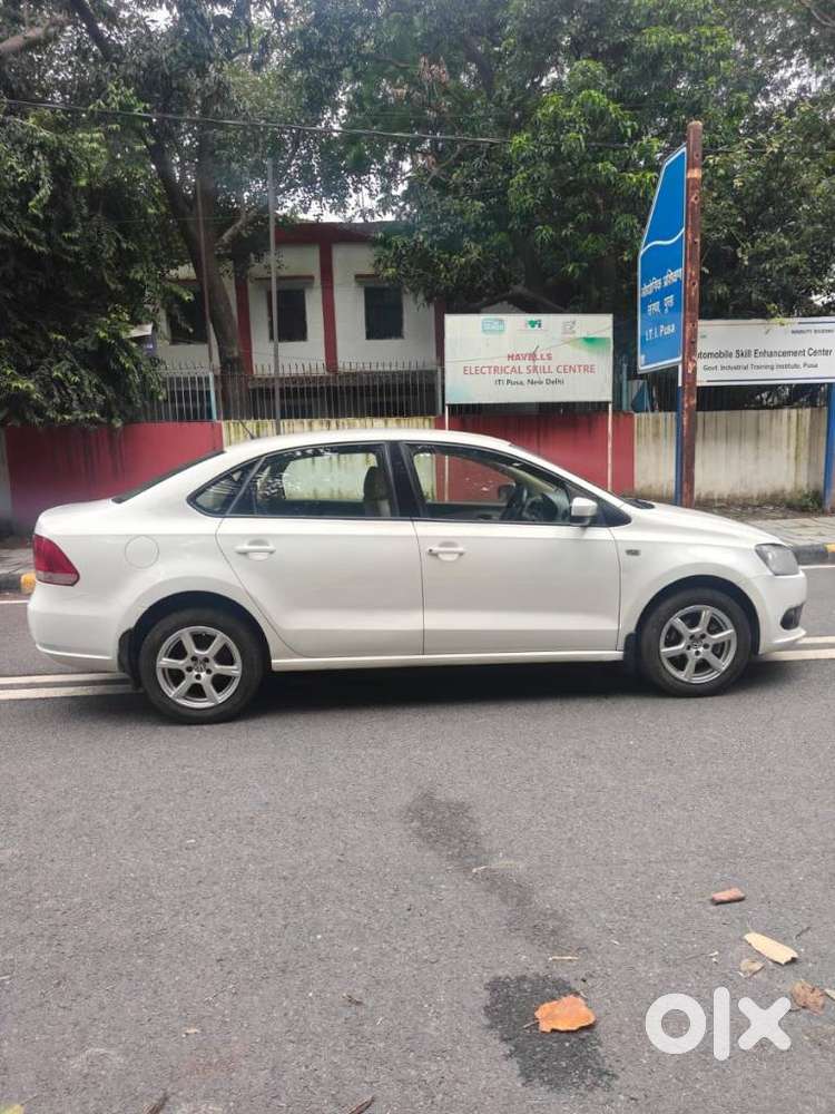 Volkswagen Vento Petrol Highline, 2013, Petrol