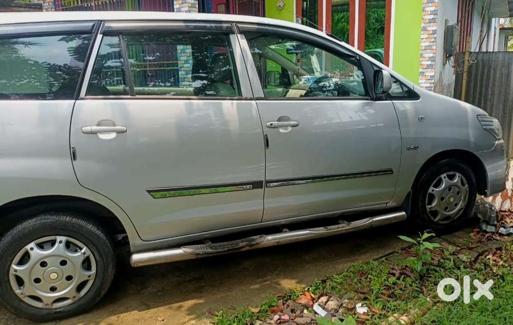 Toyota Innova Diesel (2009)