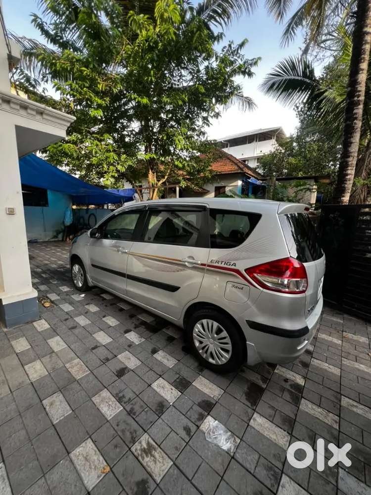 Maruti Suzuki Ertiga 2013