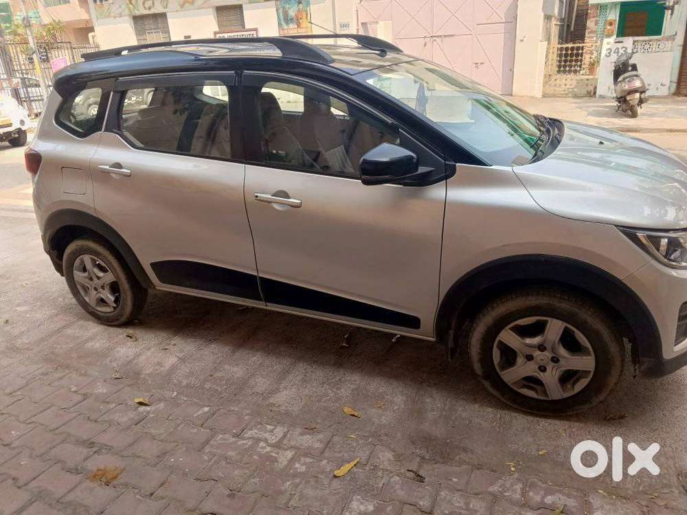 Renault Triber Rxz  Urban Night Limited Edition, 2022, Petrol