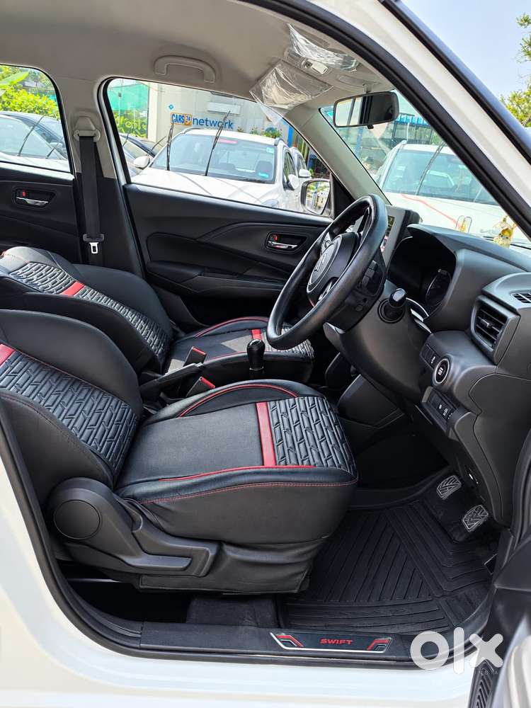 Maruti Suzuki Swift 1.2 Vxi (o), 2024, Petrol