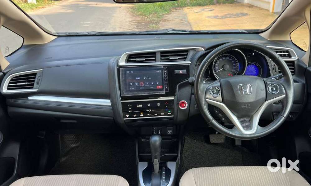 Honda Jazz 1.2 Zx Cvt I-vtec, 2021, Petrol