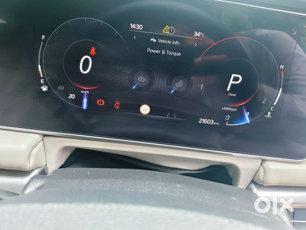 Mahindra Xuv700 2.2 Ax 7 Diesel At Str, 2023, Diesel