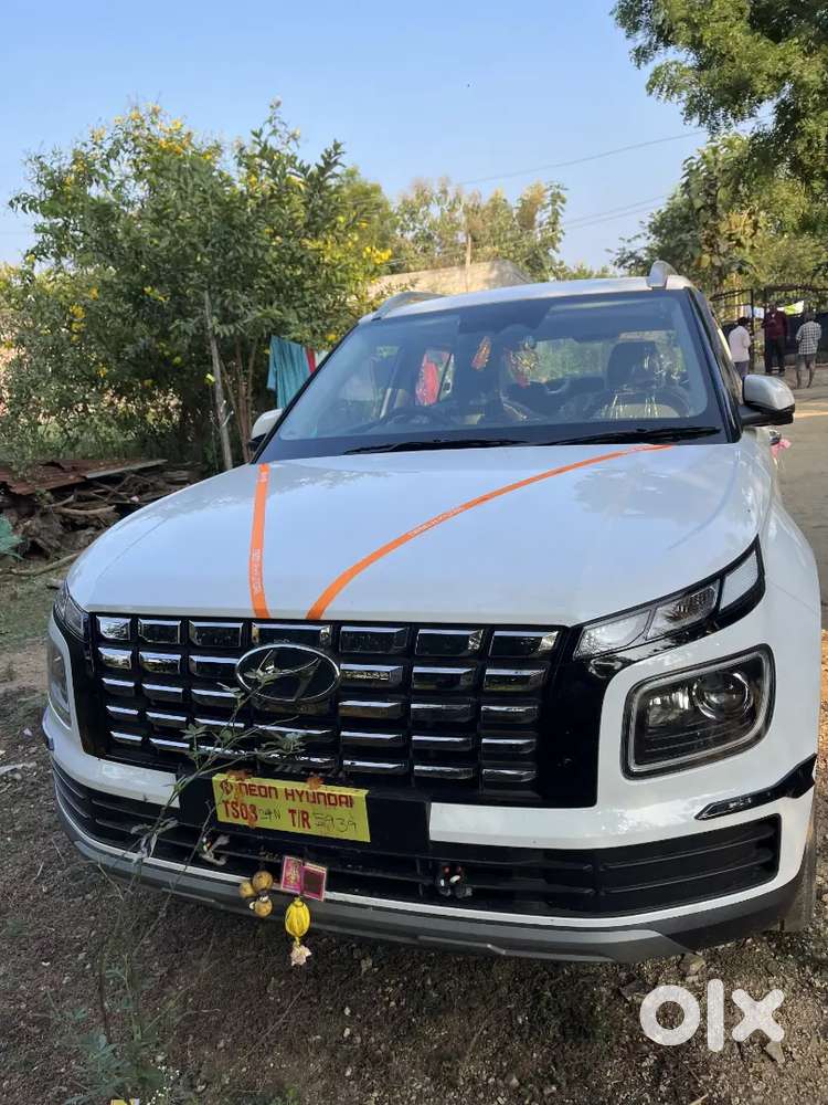 Hyundai Venue Sx O Full Top End 2024 Diesel Good Condition