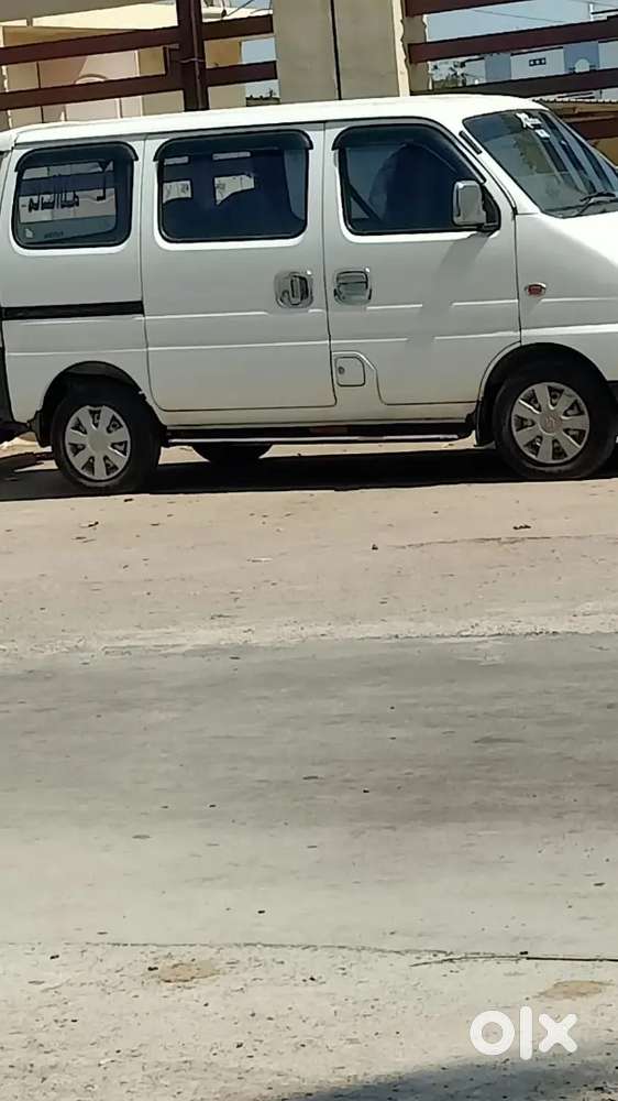 Maruti Suzuki Eeco 2023 Cng
