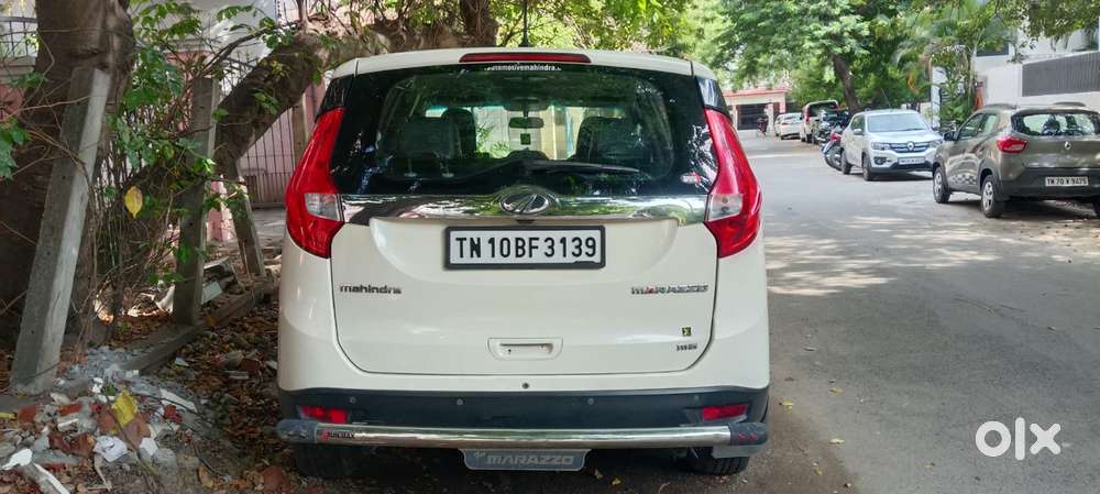 Mahindra Marazzo M6, 2019, Diesel