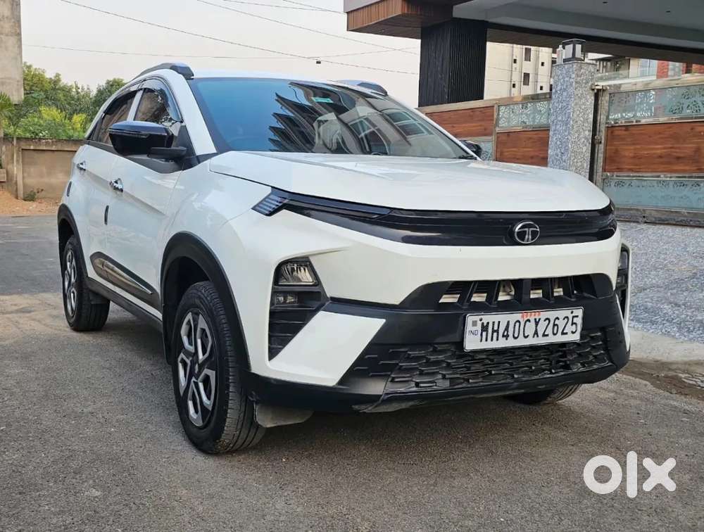 Tata Nexon Smart Plus1.2 Revotron Petrol 5 Mt, 2024, Petrol