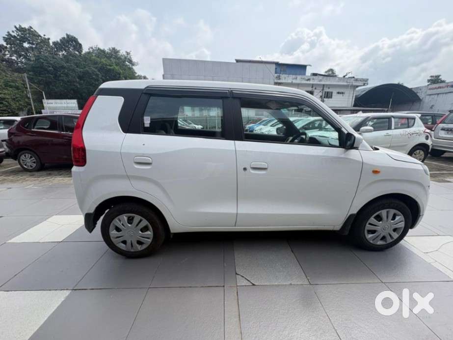 Maruti Suzuki Wagon R Zxi Mt 1.2l, 2023, Petrol