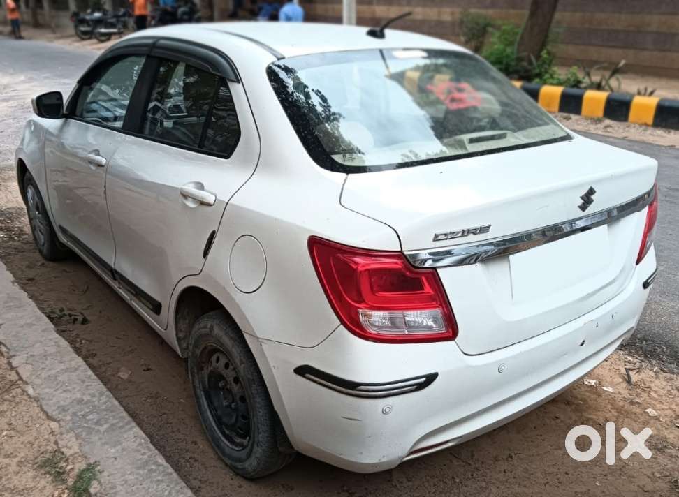 Maruti Suzuki Swift Dzire 1.2 Vxi Bsiv, 2020, Petrol