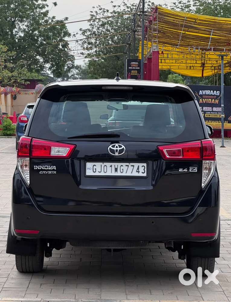 Toyota Innova Crysta [2020-ongoing] 2.4 Zx 7 Str, 2022, Diesel