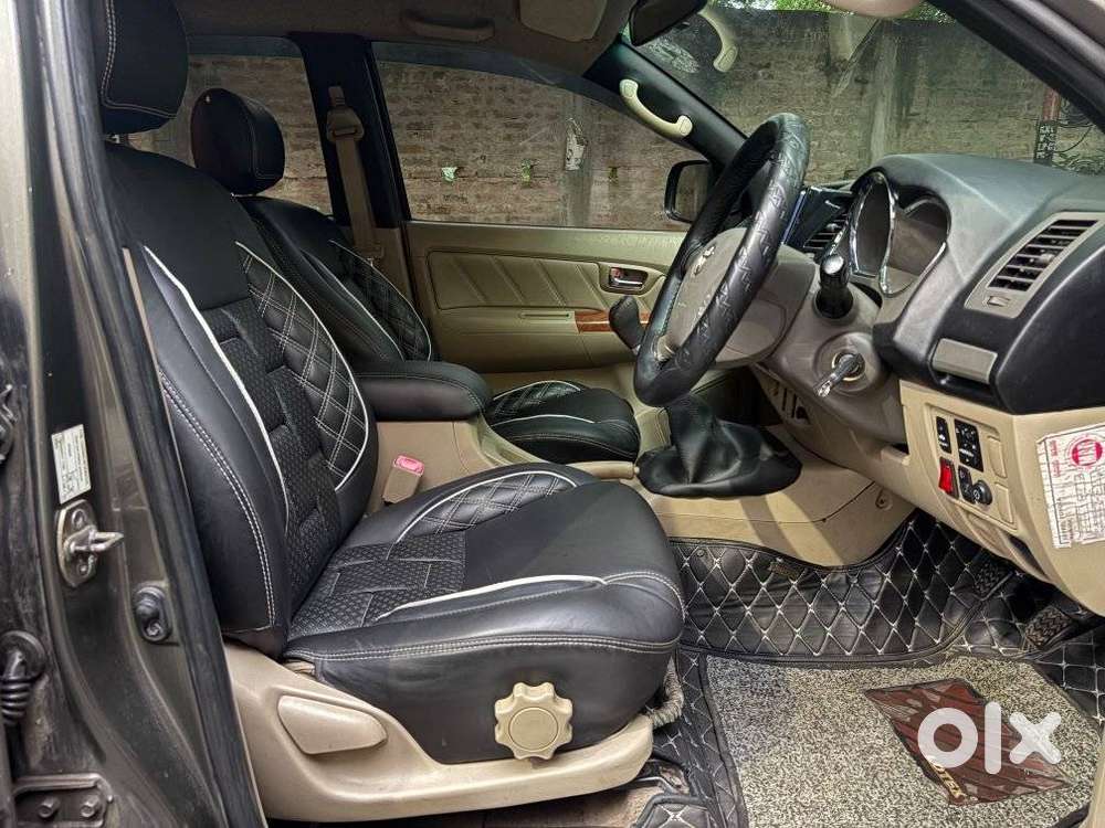Toyota Fortuner 4x4 Mt, 2010, Diesel