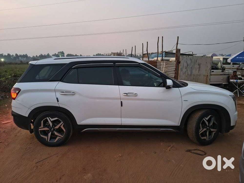 Hyundai Alcazar 2.0 Prestige (o) Petrol At 6 Str, 2022, Petrol