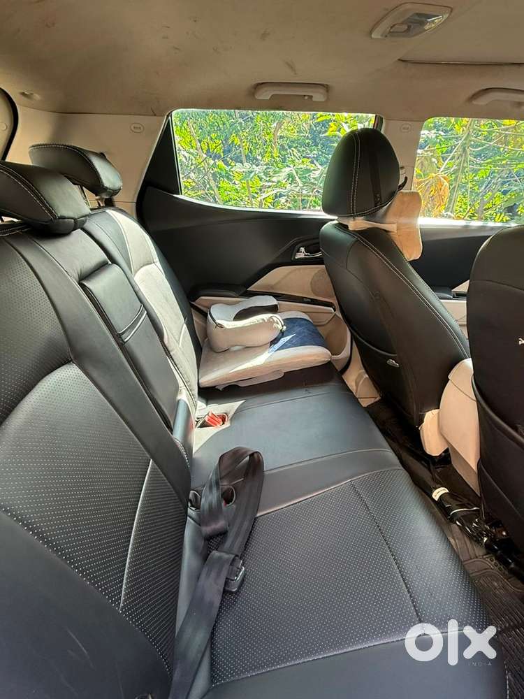 Mahindra Xuv300 Petrol 2021