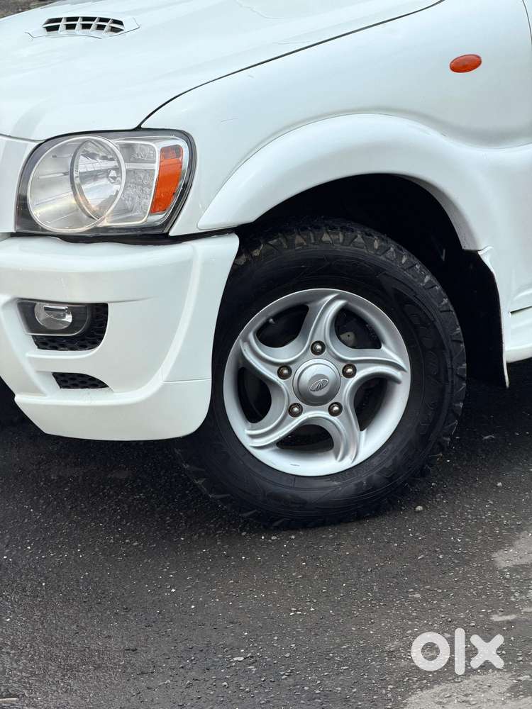 Mahindra Scorpio Vlx 2wd Airbag Bsiv, 2010, Diesel